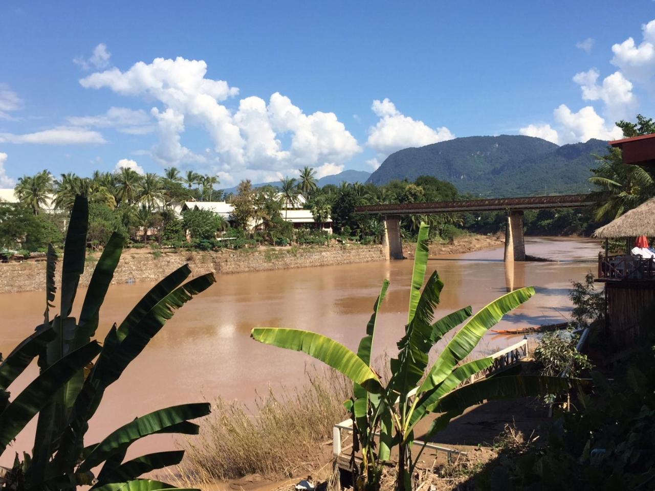 Mao Phasok Riverside Guesthouse Luang Prabang Exterior photo