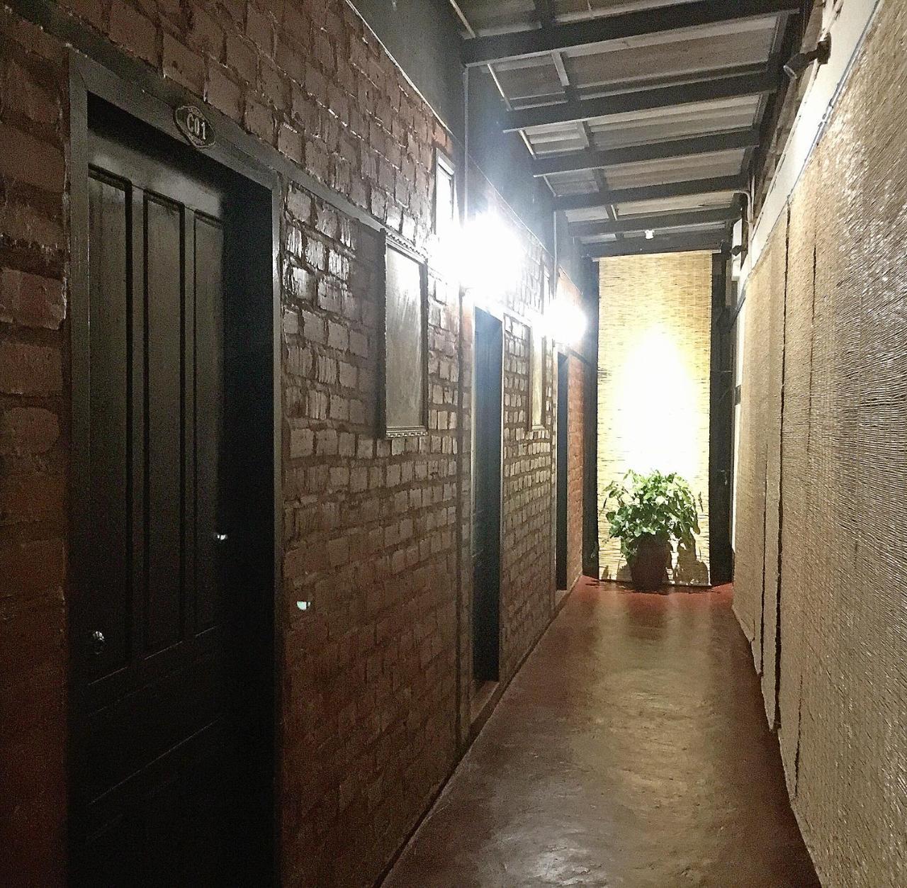 Mao Phasok Riverside Guesthouse Luang Prabang Exterior photo