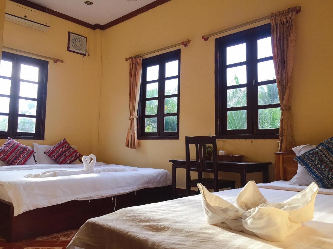 Mao Phasok Riverside Guesthouse Luang Prabang Exterior photo